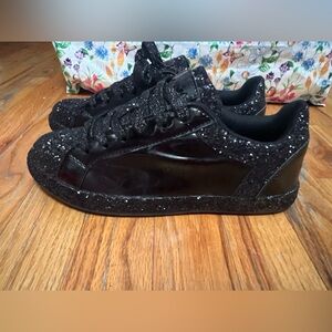Nature Breeze Black Sparkle Sneakers